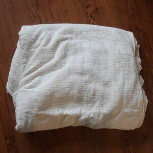 Crate&Barrel White Textured Duvet Cover and two pillow cases